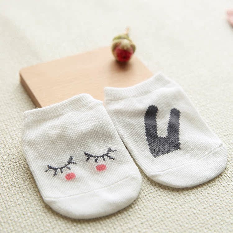 Vớ trẻ sơ sinh cotton ngắn miệng nông miệng vớ thuyền mùa xuân và mùa hè mỏng phần chống trượt vớ 0-1-3 tuổi vớ dày thu đông cho bé