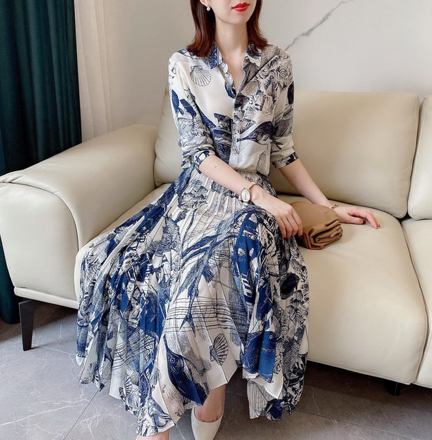 2022 plus size women's autumn new ink print dress fat sister belly cover temperament age reduction long-sleeved pleated skirt