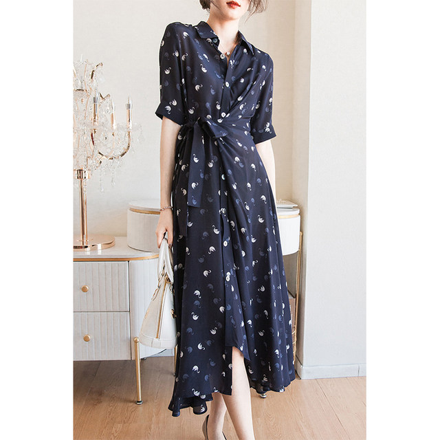 2022 new large-size women's autumn French chiffon dress fat sister age-reducing slim foreign temperament belly-covering skirt