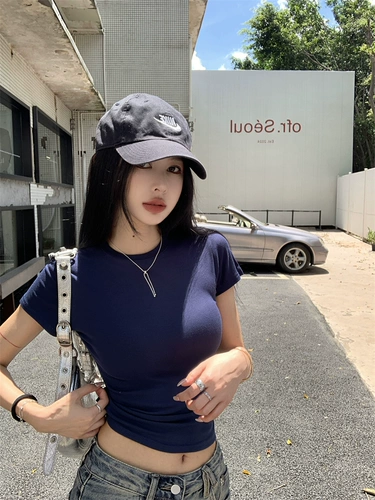 Черная летняя короткая красная футболка с коротким рукавом, подходит для подростков, в обтяжку