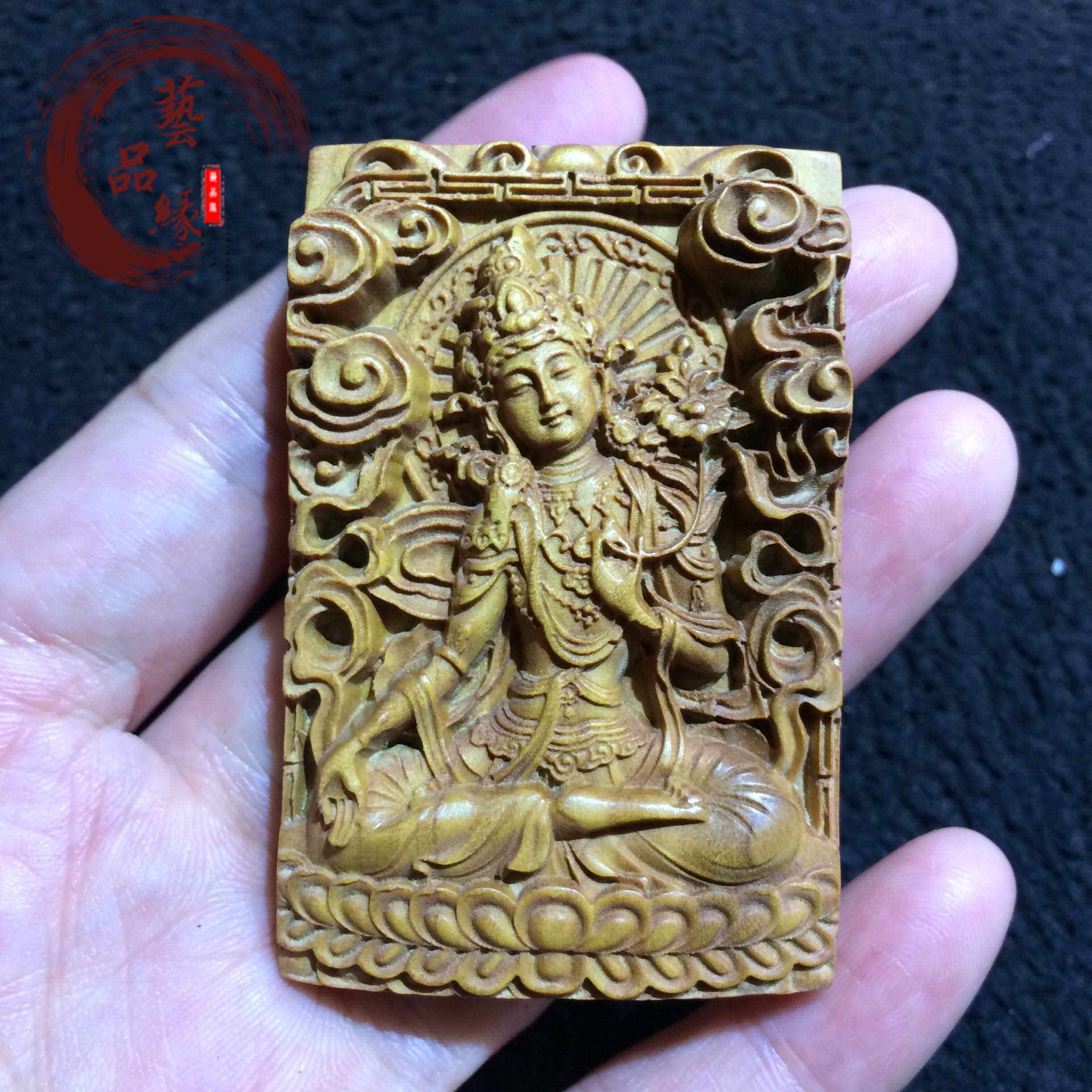India Laoshan sandalwood 461 safe and sound Purdue sentient beings double-sided carved pendant best-selling