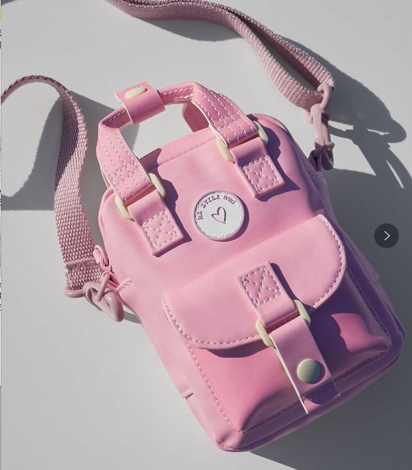 Color-Changing Jelly Phone Crossbody Donut Shoulder Bag in the Sun, Special Price