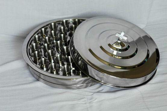 Stainless steel communion plate 1 plate 1 cover with 40 stainless steel communion cups Holy tableware communion tray communion cup