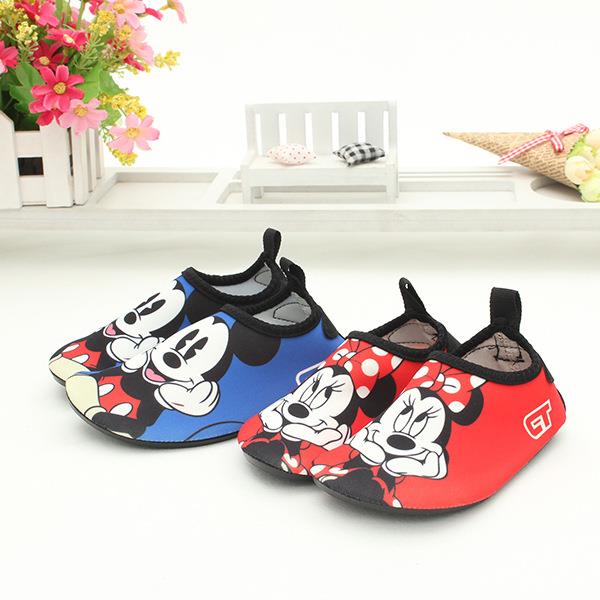 Children and boys quick-drying breathable swimming shoes drift non-slip upstream shoes skin patch shoes cute cartoon beach shoes