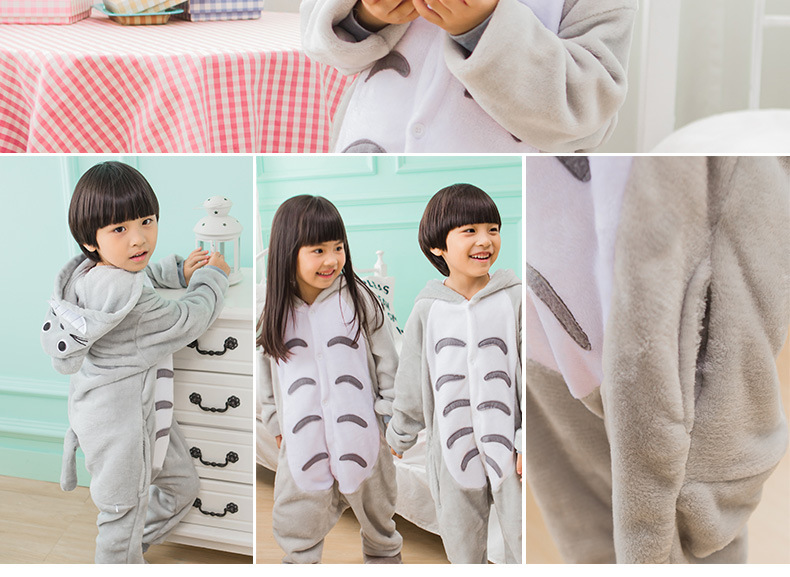 Giày dép mùa thu và mùa đông flannel dịch vụ nhà phù hợp với trẻ em khủng long dính liền với đồ ngủ đồ liền thân cho bé