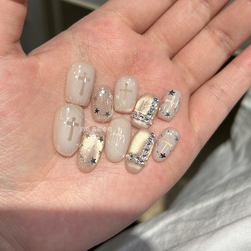 【White Silver Temple】Sweet Cool Crow Heart Handmade Wearable Nails Y2K Hot Girl Style Niche Star Cat Eye Nail Art