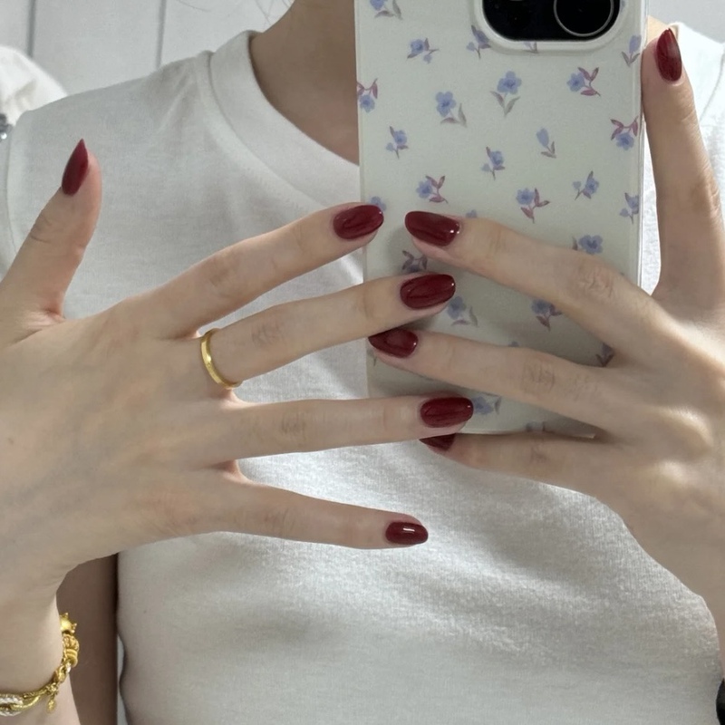 [Rose Berry] High-Quality Handmade Berry Rose Wine Red Solid Color Wearable Nail Polish Whitening Nail Polish Finished Product