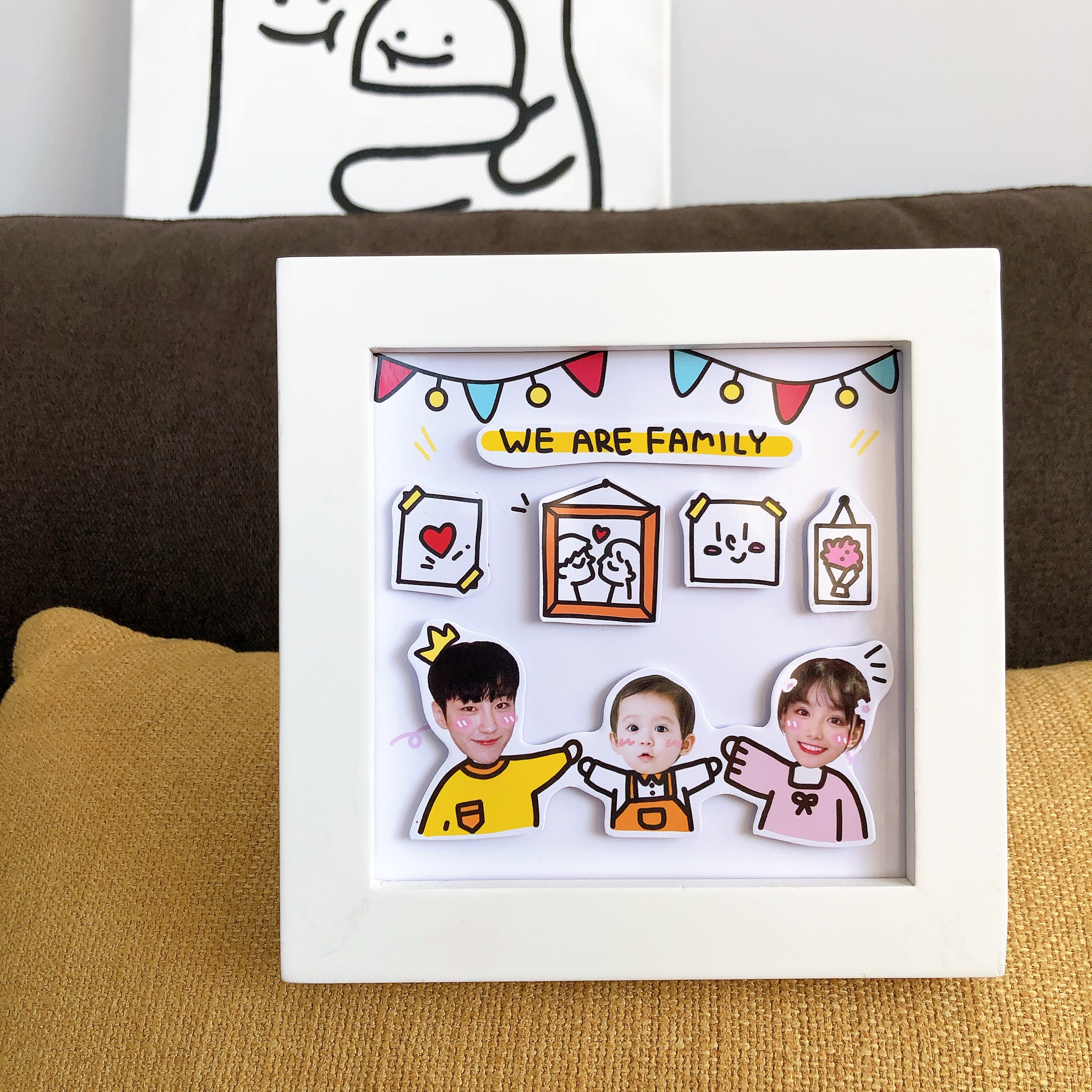 Heixiu sends family parent-child private custom cartoon family photo frame original hand-painted gift