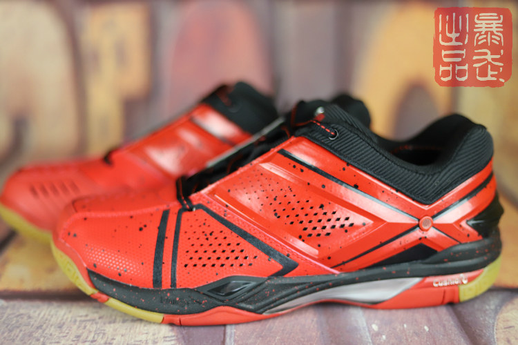 Li Ning AYAL031-A Crossing the 2nd Generation CP Edition National Team Player Edition Stone Yuchi Badminton Shoe