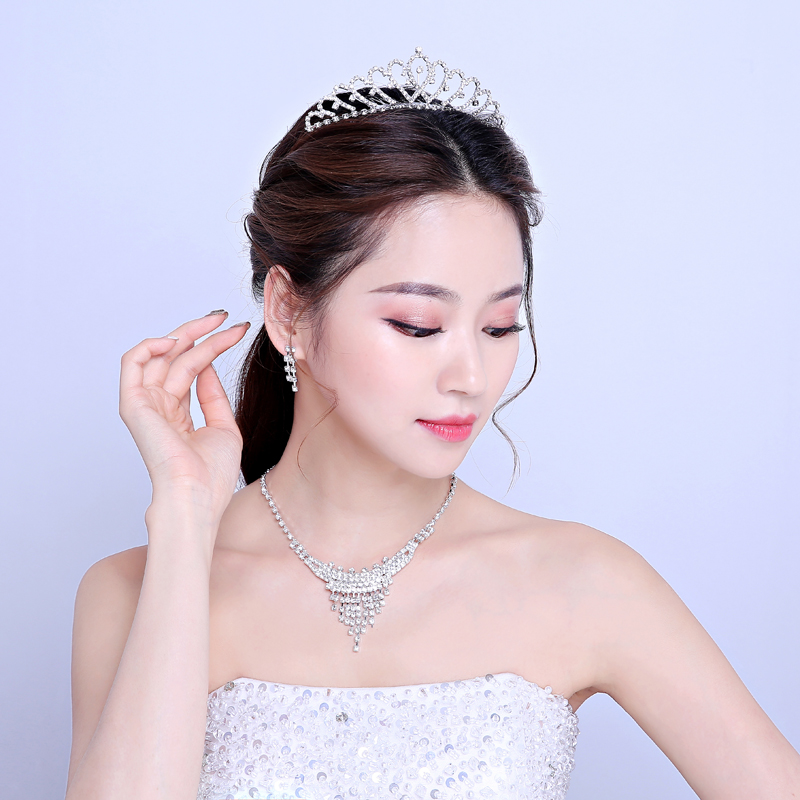 New bridal headwear Korean-style ornaments hair accessories Wedding Wedding Dress Accessories Necklace Earrings Crown Three Sets