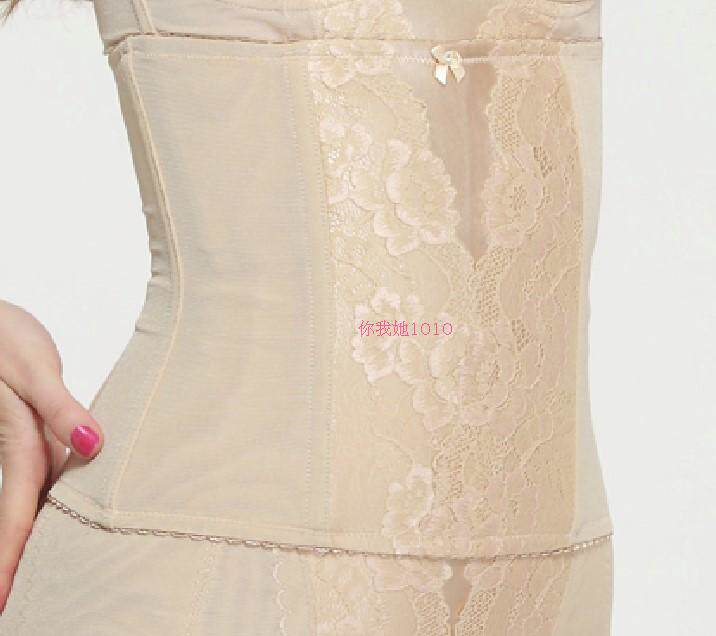 Corset amincissant luxueux - Ref 689575 Image 10