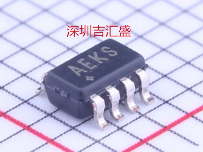 Wireless transceiver chip MAX1472AKA T SOT23-8 2500 disc brand new original