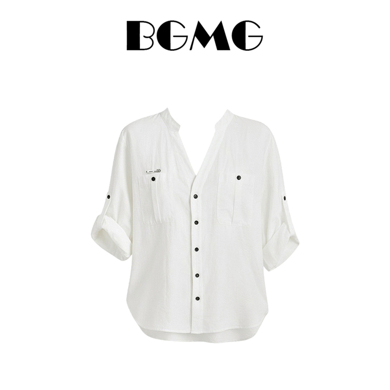 Korean Style White V-Neck Button-Down Pocket Shirt for Women, Summer High-End Loose Fit, Slimming, Breathable, Sun-Protective Top