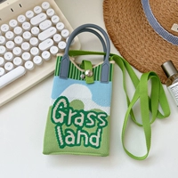 Зеленая трава