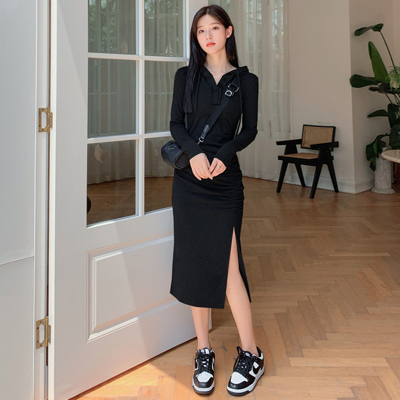 Slim-Fit Hooded Long-Sleeve Dress, Spring 2026 New Style, Waist-Cinching Mid-Length Dress, Elegant Slit Black Long Dress