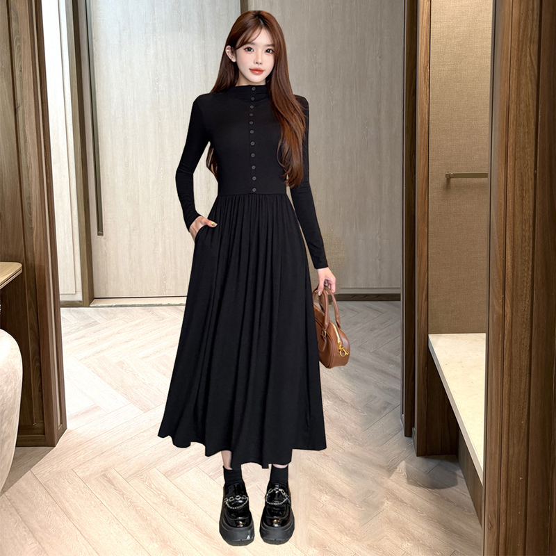 Black Long-Sleeve Dress for Women, Autumn 2026 New Style, Inner Dress with Drape Effect, Waist-Cinching, Slim-Fit, Elegant Base Dress, Long Dress Black Long-Sleeve Dress for Women, Autumn 2026 New Style, Inner Dress with Drape Effect, Waist-Cinching, Slim-Fit, Elegant Base Dress, Long Dress