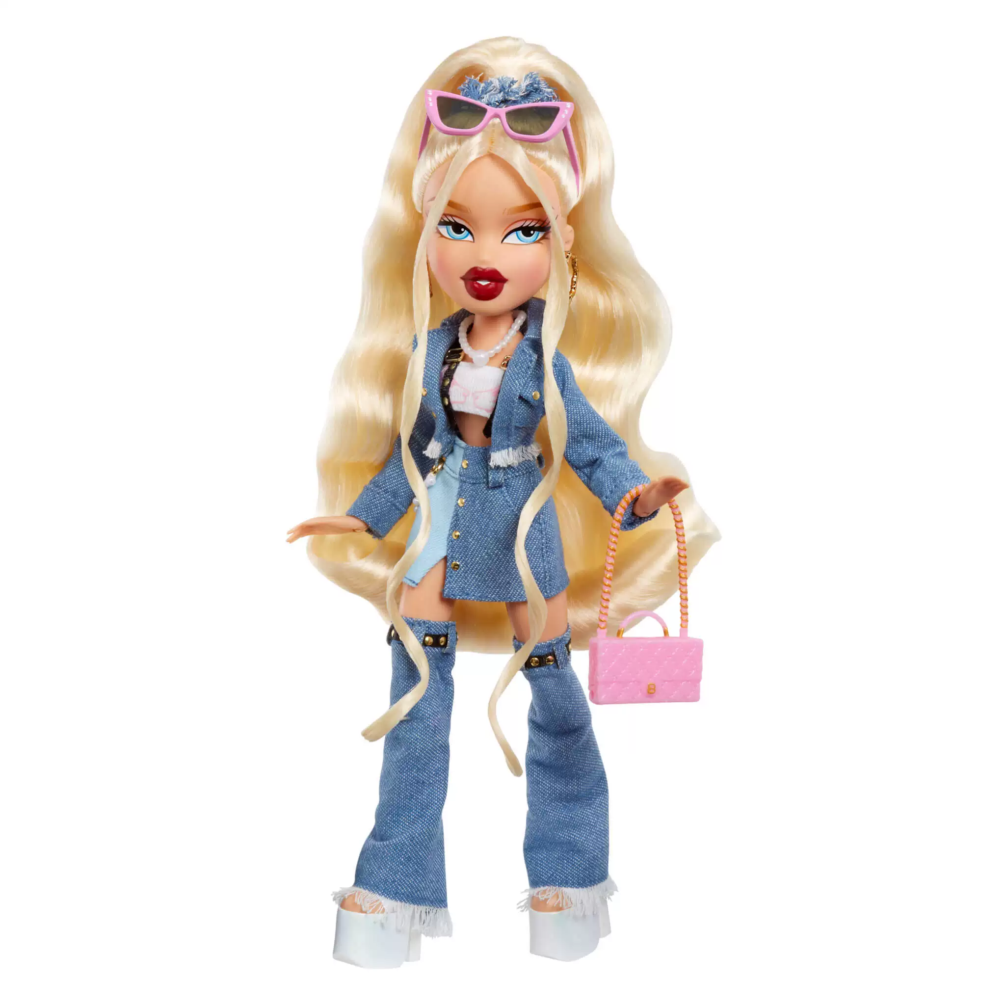 Коллекционная кукла в коробке (Bratz) Bates 2024, 9 см — Cloe, Jade, Sasha, Yasmin