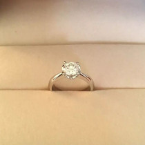 fuzhou university raw diamond ring Women 1 karat diamond ring custom solves the proposed engagement married 18k gold ring