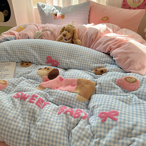 Baby Milk Velvet Four-Piece Bedding Set, Thickened Coral Fleece Towel Embroidered Duvet Cover, Three-Piece Winter Set