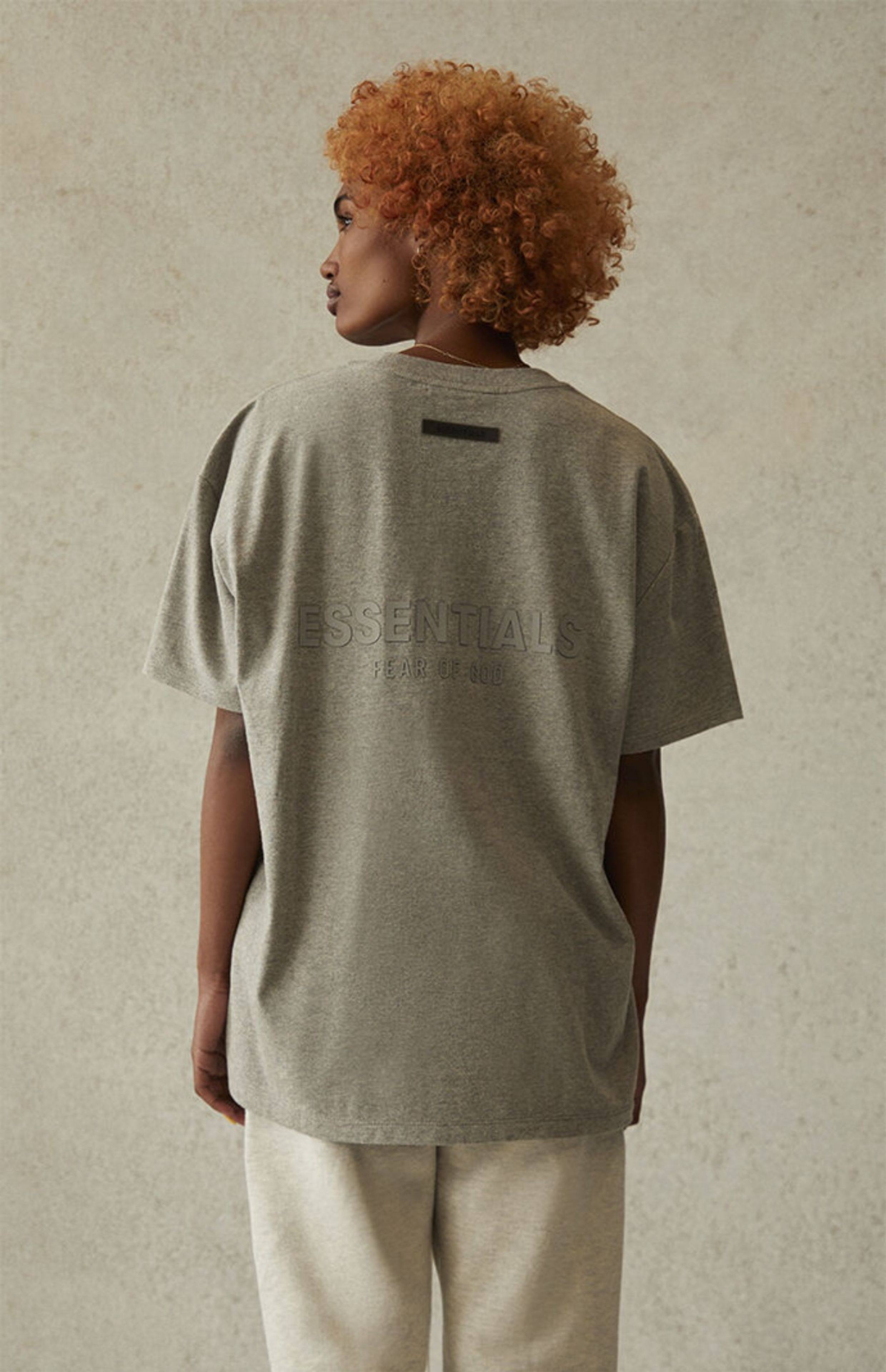 Имеется в наличии высококачественный товар Fear of God FOG Essentials 21ss за письмо logo короткий рукав Футболка мужской, essentials fog fear of god 