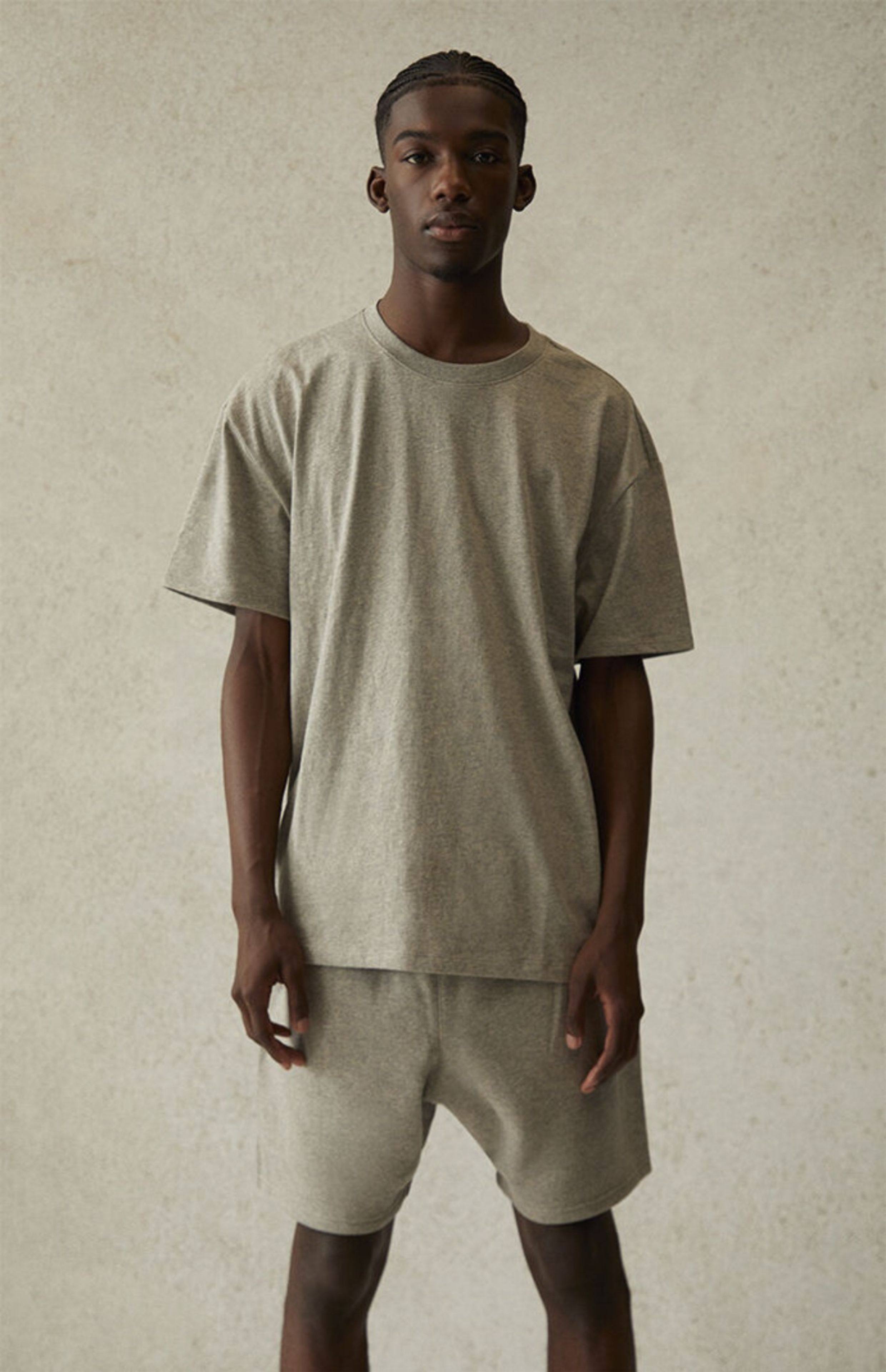 Имеется в наличии высококачественный товар Fear of God FOG Essentials 21ss за письмо logo короткий рукав Футболка мужской, essentials fog fear of god 