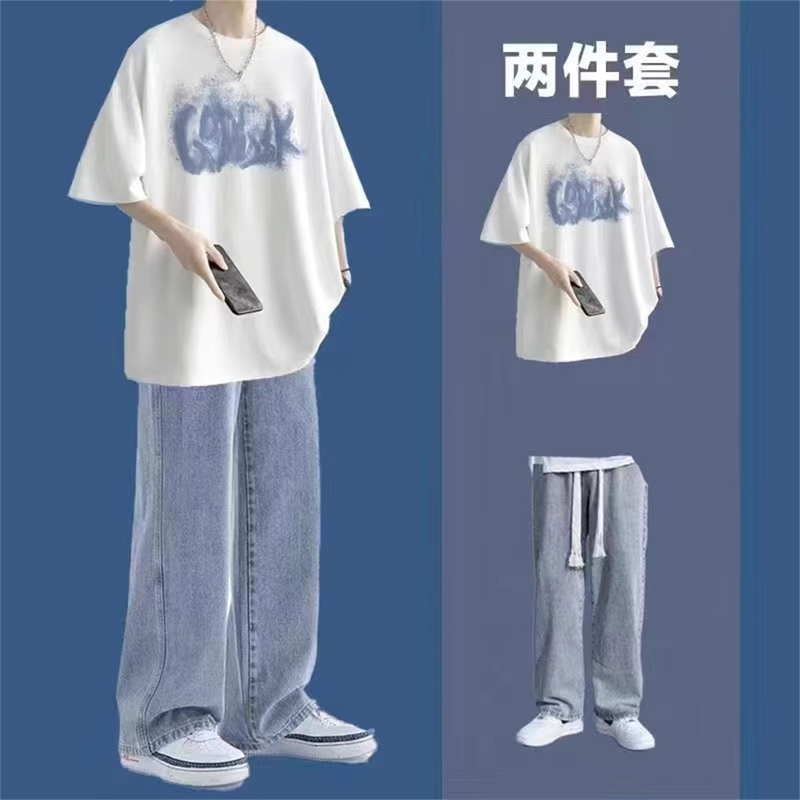 Hong Kong Style Short-Sleeved T-Shirt Set for Men, Trendy Loose Casual Outfit Paired with Straight-Leg Jeans, Stylish Men's Clothing for Students