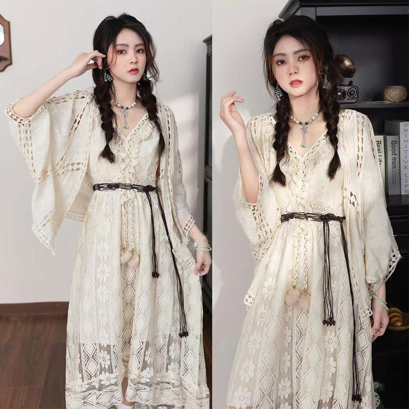 Yunnan Lijiang Dali Travel Outfit Set for Women, Autumn Bohemian Cardigan, Tassel Strap Dress Two-Piece Set Yunnan Lijiang Dali Travel Outfit Set for Women, Autumn Bohemian Cardigan, Tassel Strap Dress Two-Piece Set