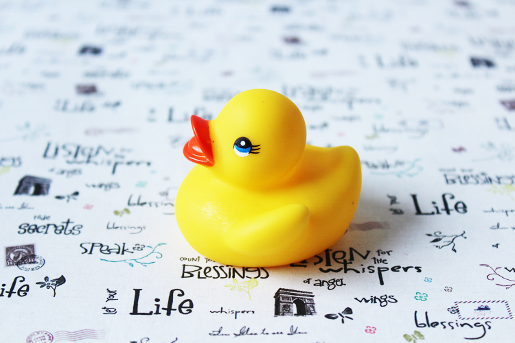 Figurine manga Petit canard jaune - Ref 2699976 Image 4