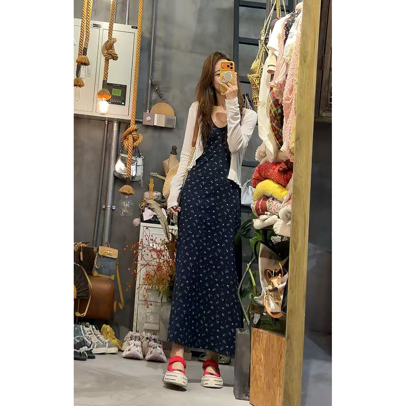 Suraoni Wears a Korean-Style Casual Floral Vest Dress + Knitted Cardigan Two-Piece Set Q60710861