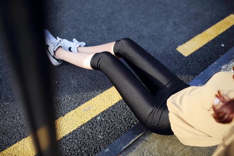Quần legging nữ mùa xuân và mùa thu mỏng mặc mỏng chín quần size lớn béo mm bước chân cao eo quần thể dục quần lót đùi
