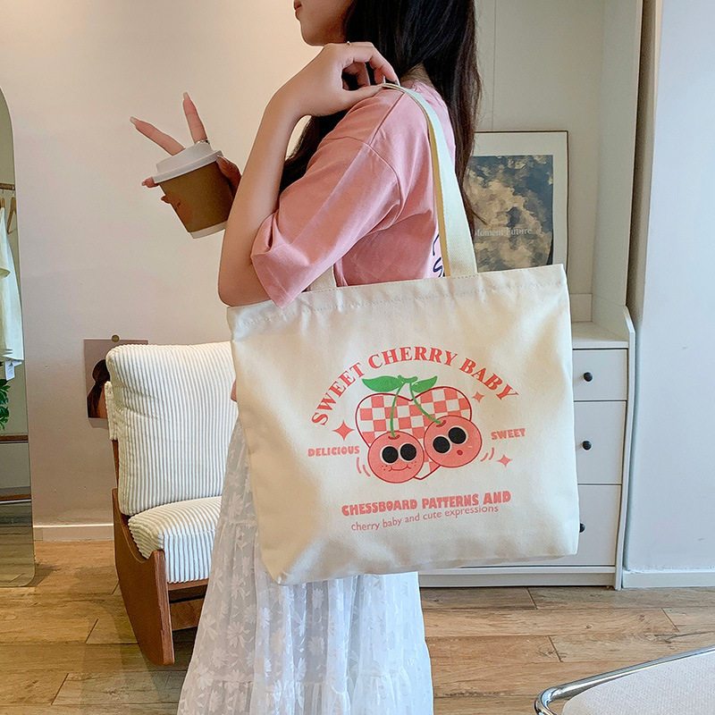 Маленькая свежая и симпатичная холщовая сумка, новинка 2025 года, портативная сумка через плечо большой емкости, универсальная женская сумка для студентов