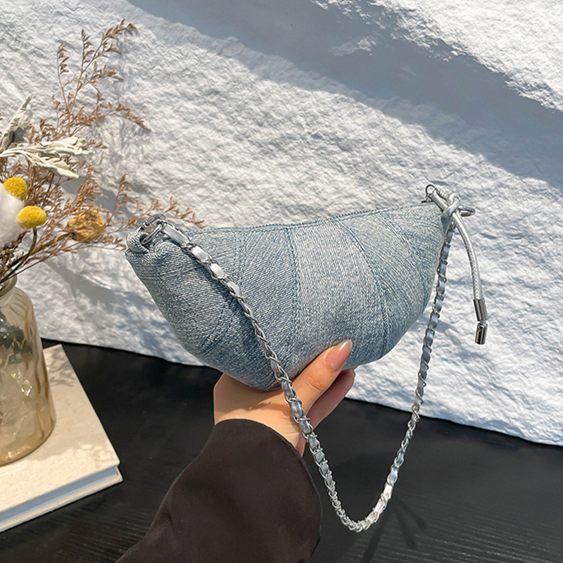 Denim Bag for Women 2026 New Trendy Niche Super Popular Shoulder Underarm Bag Fashionable Crossbody Horn Bag