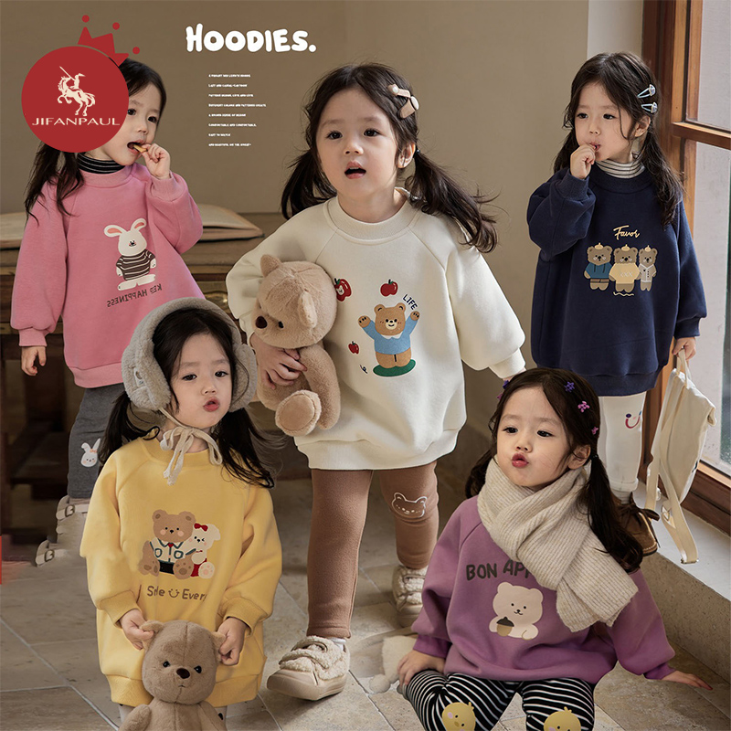 女の子のスウェットシャツとベルベットのワンピース2024年冬の新作子供ファッションオールマッチ厚手トップス子供用コートトレンド