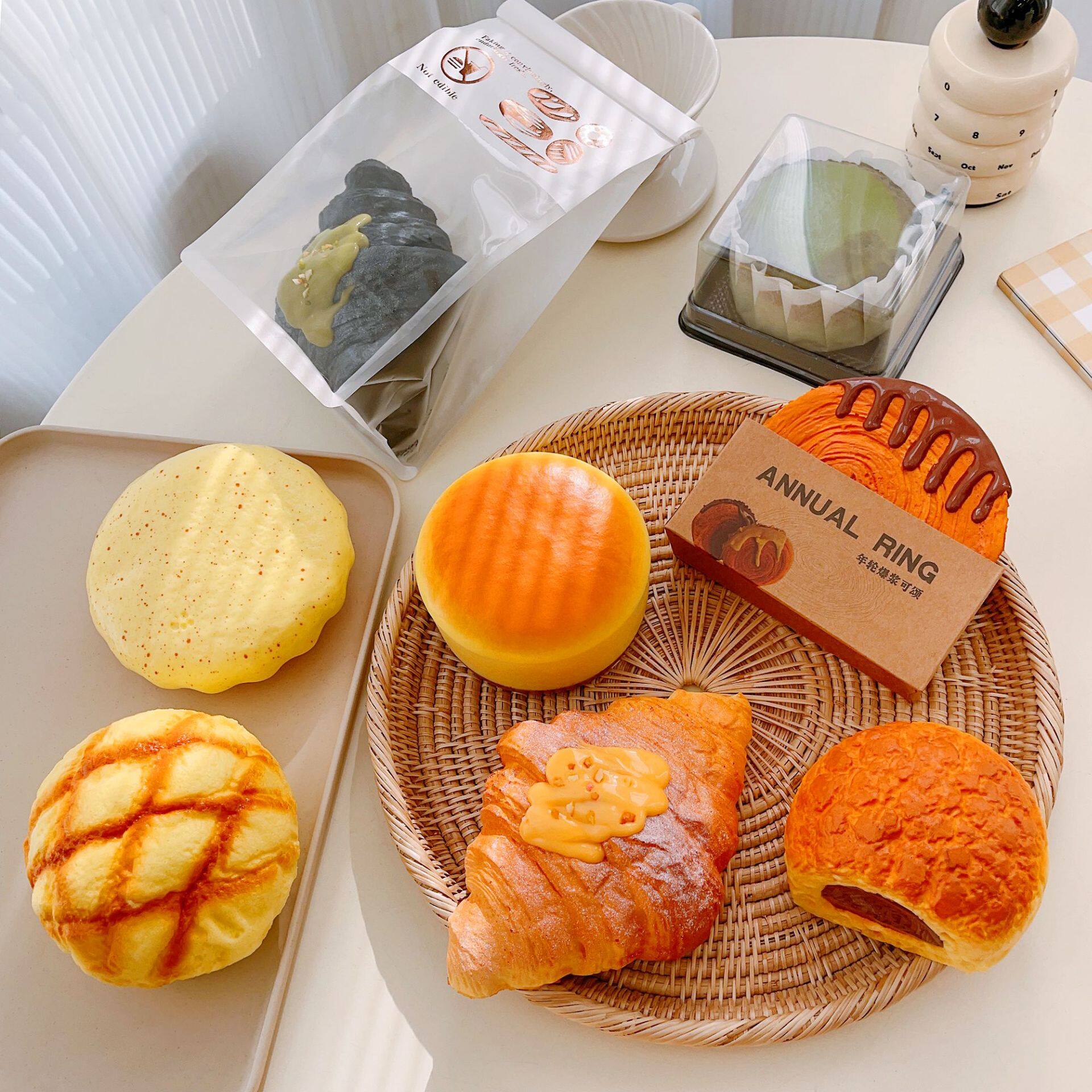 限量特价清仓！快回弹慢回弹仿真面包Squishy解压神器，让你压力全无！🍞 -其它仿真玩具-淘宝百科网