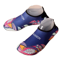 Beach socks and shoes for men and women 2024 new style diving snorkeling wading and river tracing shoes non-slip and scratch-resistant water park swimming shoes
