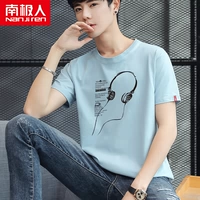 Синие наушники, короткий рукав