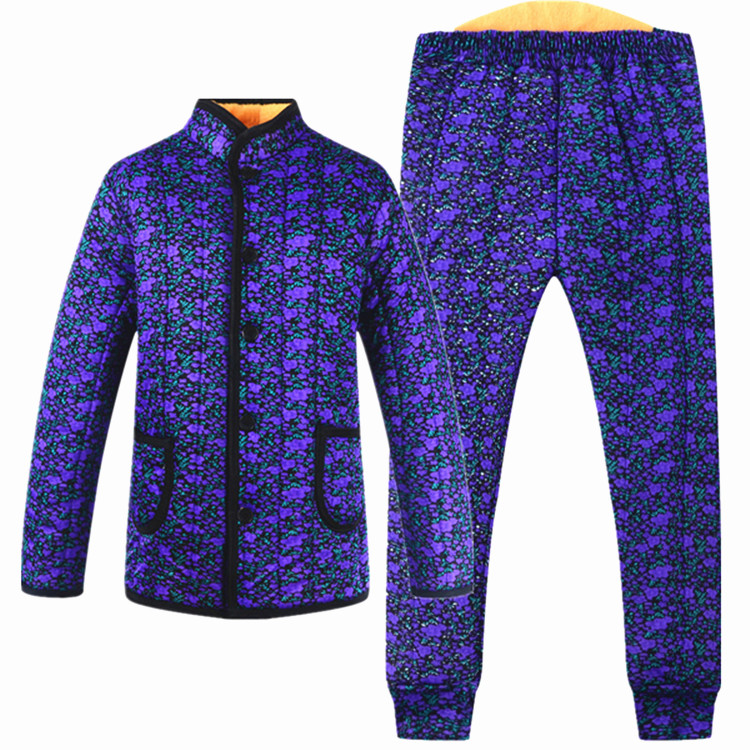 Áo khoác nữ mùa đông 60-70 tuổi 80 bà mẹ cộng với áo khoác nhung cộng với quần cotton hai bộ áo kiểu trung niên u50