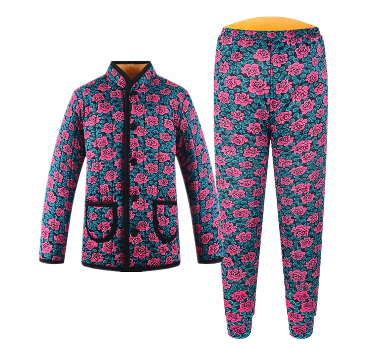Áo khoác nữ mùa đông 60-70 tuổi 80 bà mẹ cộng với áo khoác nhung cộng với quần cotton hai bộ đầm cho người trung niên u40