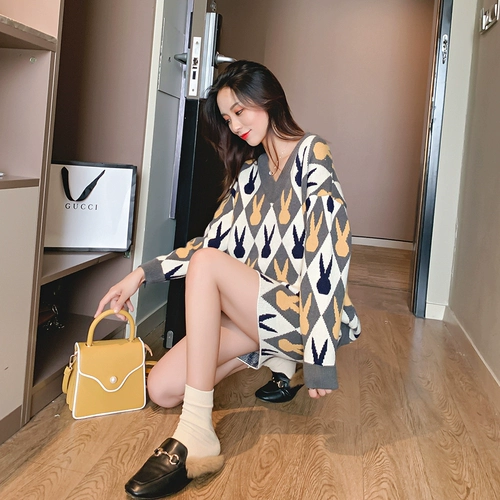 Комплект, свитер, осенняя юбка, трикотажная куртка, в западном стиле, 2019