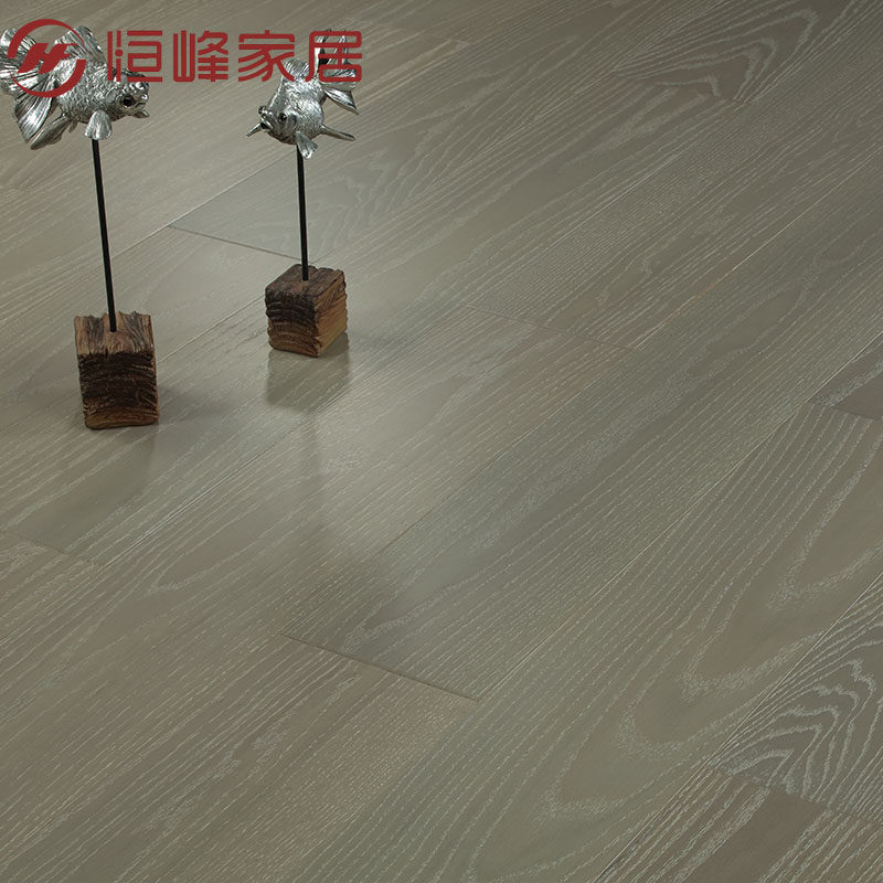 Constant-peak solid wood multilayer floor composite floor oak elm large plate thickened 1210 * 195 antique abrasion-resistant and environmentally friendly