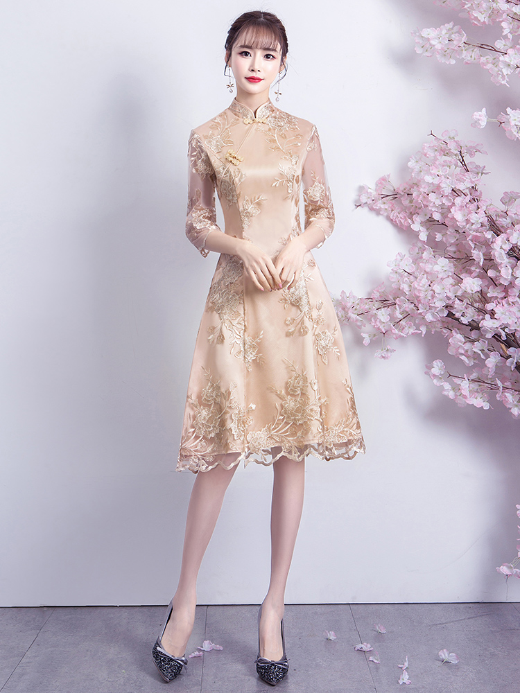 Lightweight demi-season long golden cheongsam, Chinese style, mid-length Lightweight demi-season long golden cheongsam, Chinese style, mid-length