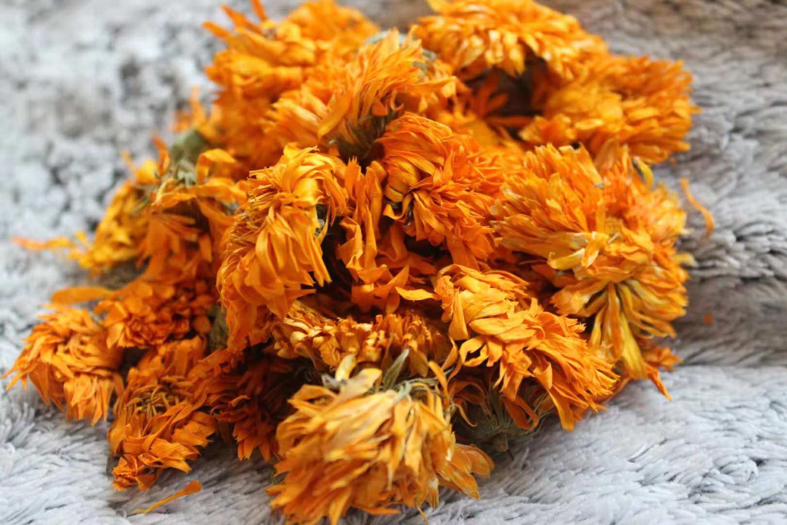 Small cute baby flowers and flowers and flowers and flowers and flowers to cure cold rabbit dragon and cat flowers and mice 30 gr