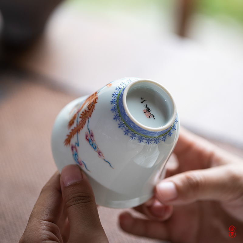 Wen - hua liu alum red phoenix dance master cup nine days of jingdezhen checking ceramic cups kung fu tea sample tea cup