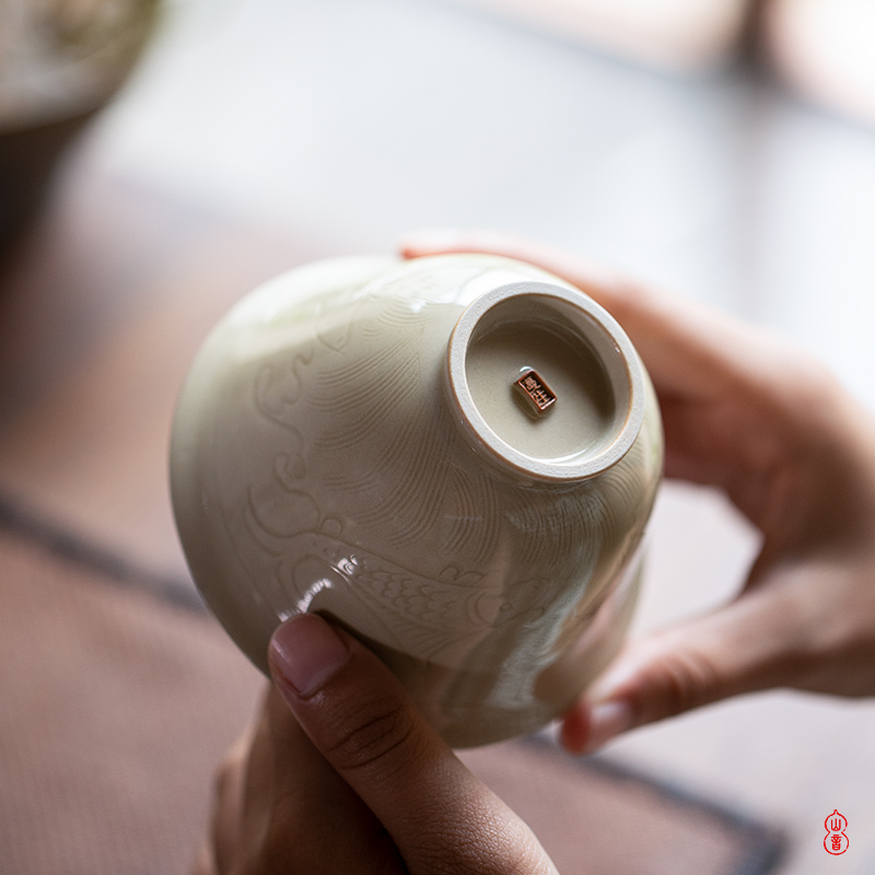 Sprawling up with seawater fish grain tureen jingdezhen ceramic high - end 2 to make tea tureen single bowl bowl