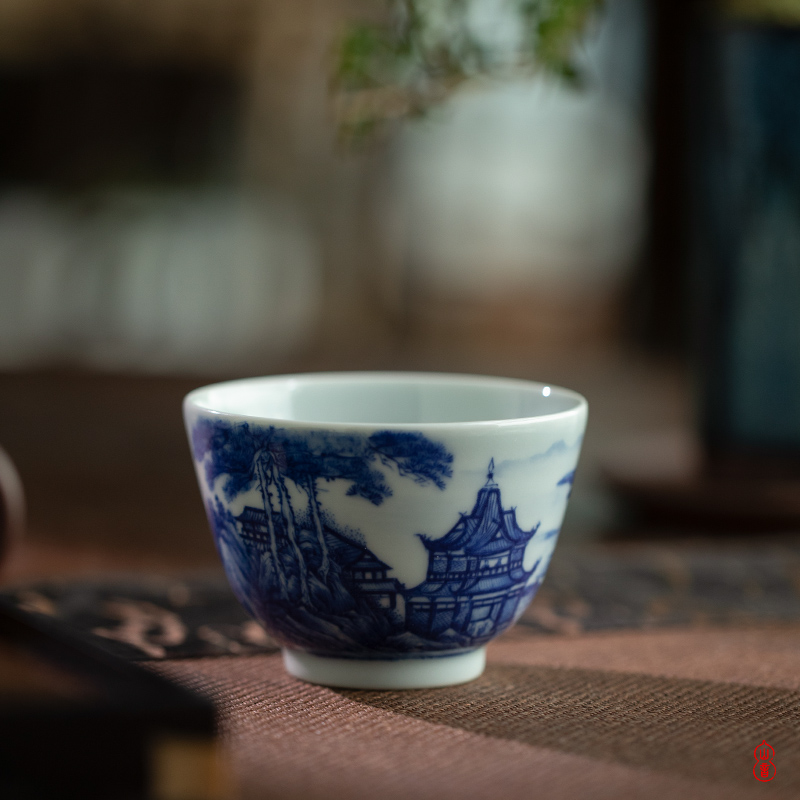 Day green room blue and white painting landscape cup of jingdezhen ceramics by hand, the high - end personal special cups sample tea cup