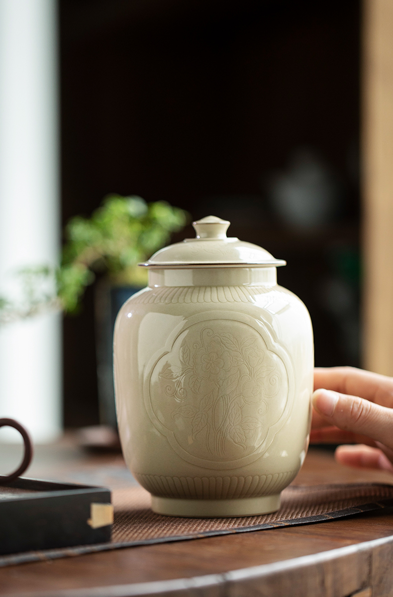 Three Windows caddy fixings jingdezhen ceramic up POTS household storage tanks seal tea urn tea bucket