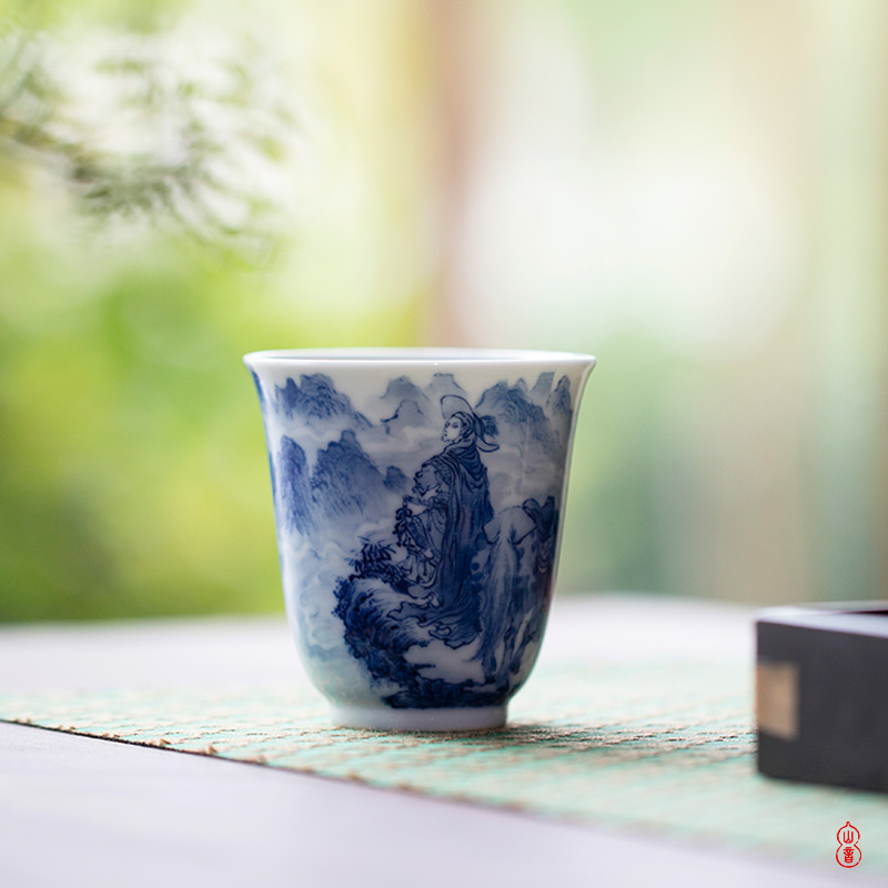 Xiao hua mu LAN fragrance - smelling cup bamboo up jingdezhen blue and white master cup kung fu tea set a single hand - made of ceramic cups