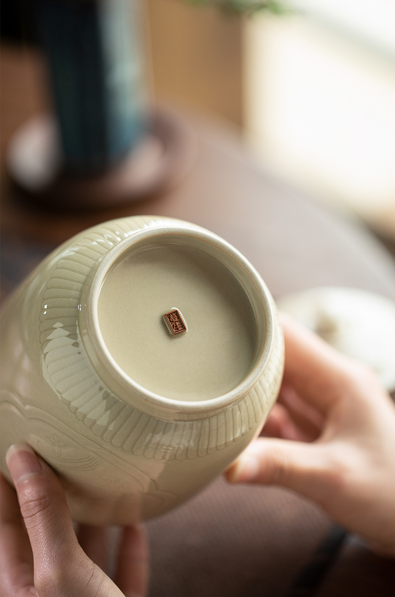 Three Windows caddy fixings jingdezhen ceramic up POTS household storage tanks seal tea urn tea bucket