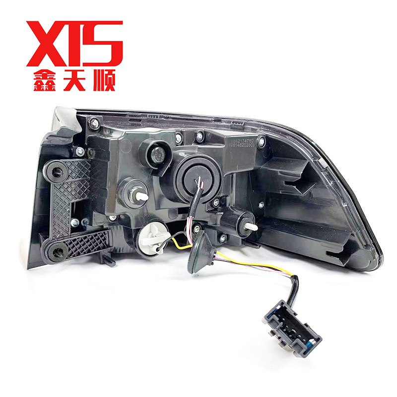 Фара сборки 标志新308后尾灯yl00180480 yl00180380 yl00180680 yl00180580 Peugeot