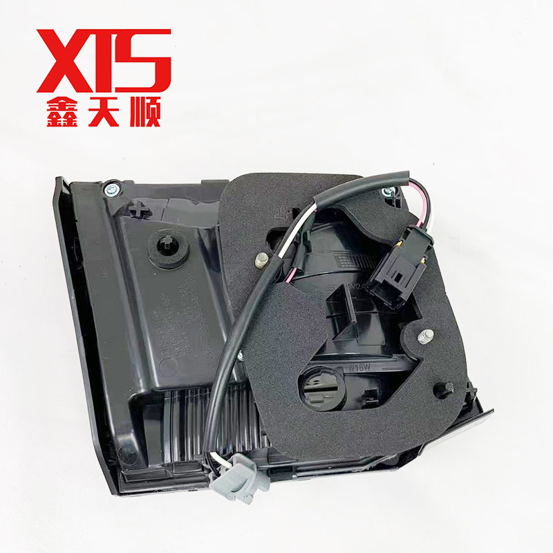 Фара сборки 标志新308后尾灯yl00180480 yl00180380 yl00180680 yl00180580 Peugeot